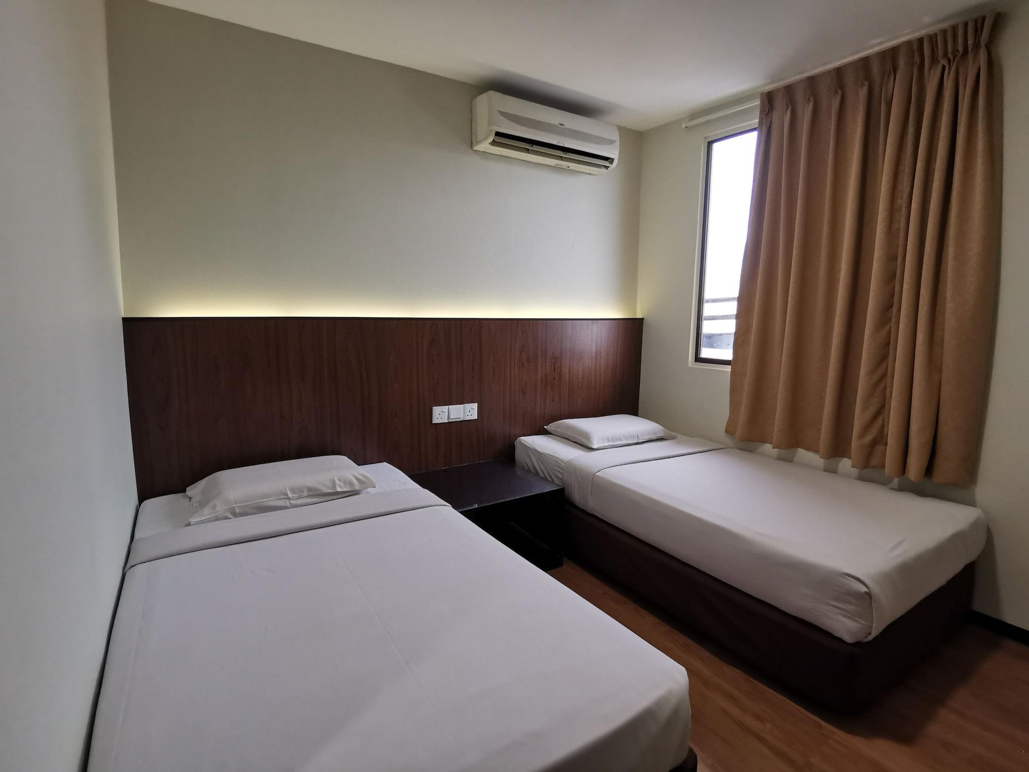 Hotel Holiday Kota Kinabalu Exteriör bild